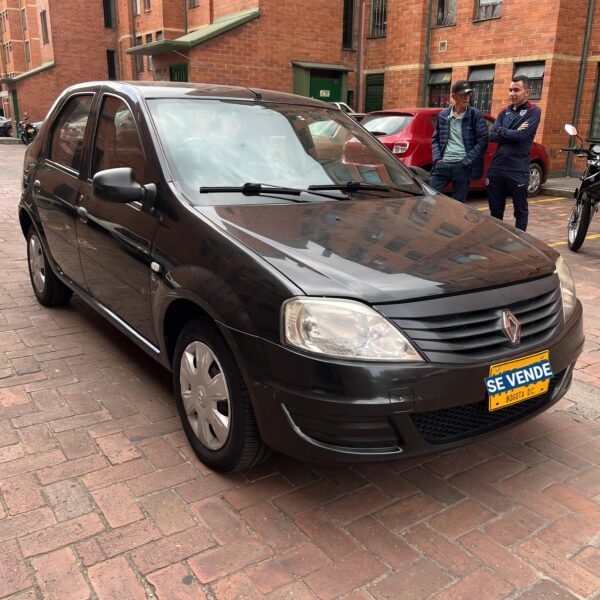 Renault Logan Familier (Con Aire) 2014 - Imagen 10